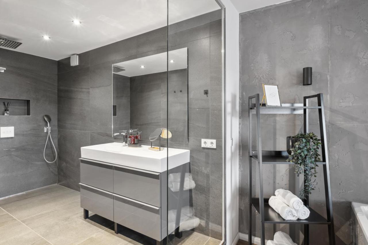 Design-Apartment - Bochum Zentrum - 2 Balkons - 118M2 - Netflix Bagian luar foto