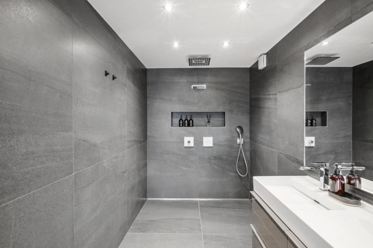 Design-Apartment - Bochum Zentrum - 2 Balkons - 118M2 - Netflix Bagian luar foto
